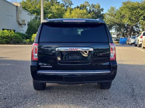 Used 2017 GMC Yukon Denali w/ Open Road Package RWD image 6