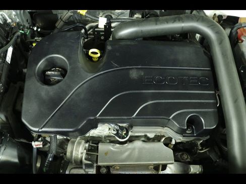 Used 2023 Chevrolet Equinox LT image 17