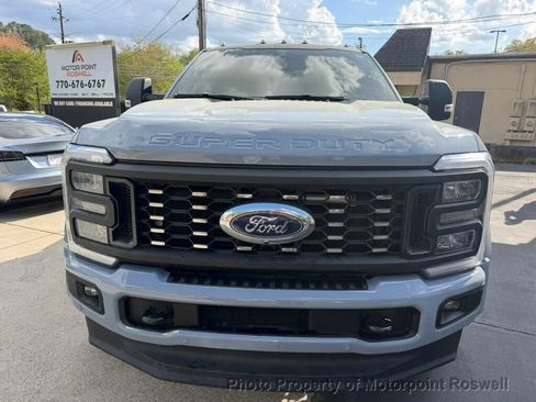 Used 2025 Ford F450 Lariat w/ Lariat Ultimate Package AWD/4WD image 2
