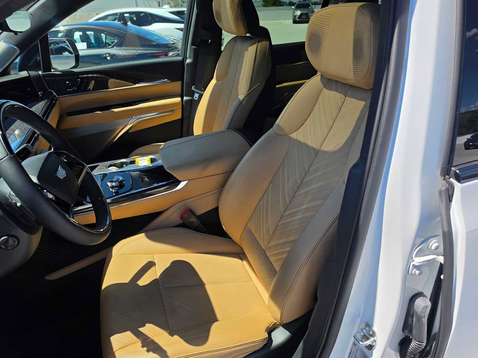 Used 2025 Cadillac Escalade IQ Sport 2 AWD/4WD image 23