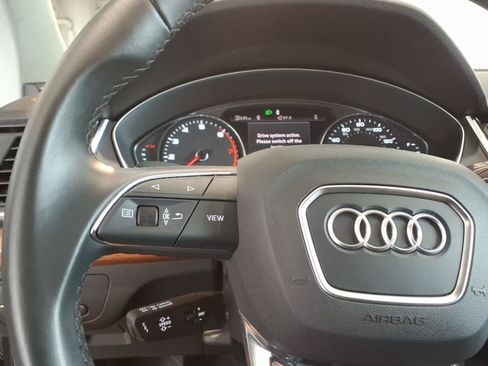 Used 2023 Audi Q5 2.0T Premium w/ Convenience Package AWD/4WD image 21