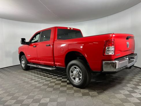 Used 2024 RAM 2500 Big Horn w/ Bed Utility Group image 9