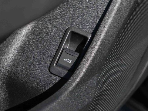 Used 2025 Audi A5 2.0T Premium w/ Convenience Package image 27