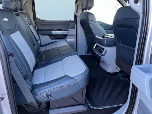 Used 2022 Ford F150 Limited image 23