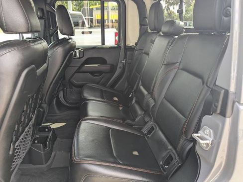 Used 2023 Jeep Gladiator Mojave w/ LED Lighting Group AWD/4WD image 15