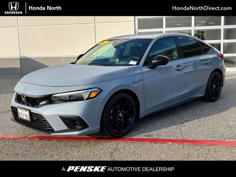 Used 2022 Honda Civic Sport image 1