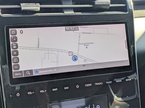 Used 2022 Hyundai Santa Cruz Limited image 24