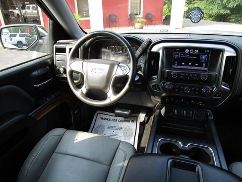 Used 2015 Chevrolet Silverado 1500 LTZ w/ LTZ Plus Package RWD image 9