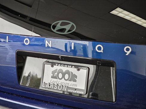 New 2026 Hyundai Ioniq 9 SE AWD/4WD image 14