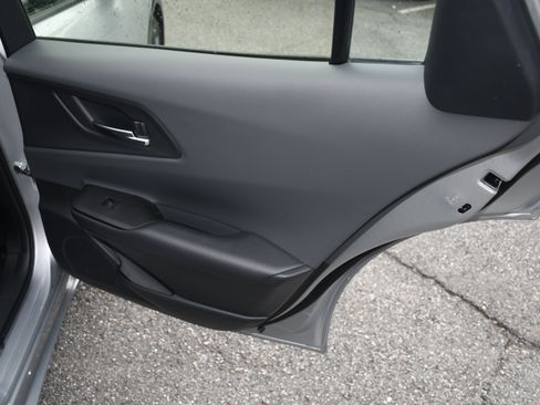 Certified 2025 Toyota Prius XLE FWD image 19