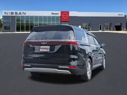 Used 2022 Kia Carnival LX