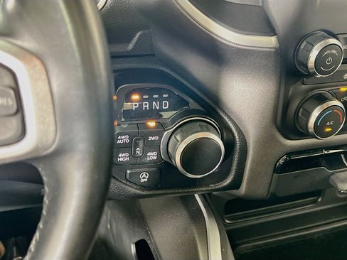 Used 2021 RAM 1500 Big Horn AWD/4WD image 16