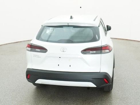 New 2026 Toyota Corolla Cross L image 7