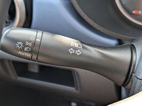 New 2025 Nissan Versa SV w/ Trunk Package image 24