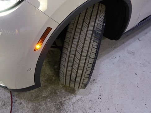 Used 2021 Lincoln Aviator Reserve w/ Equipment Group 201A image 11