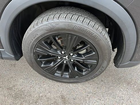 Used 2019 Mitsubishi Eclipse Cross LE AWD/4WD image 18