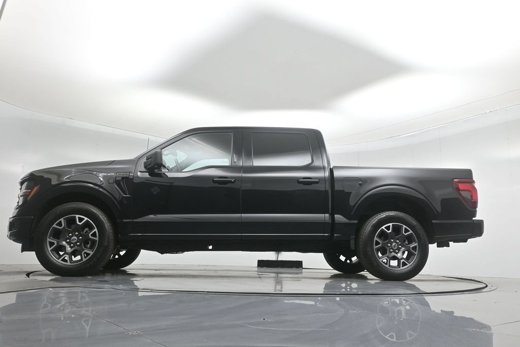 New 2024 Ford F150 XLT w/ XLT Black Appearance Package RWD image 7