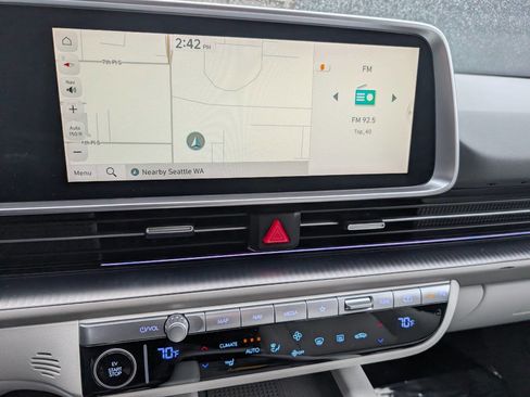 Used 2023 Hyundai Ioniq 6 SEL image 12