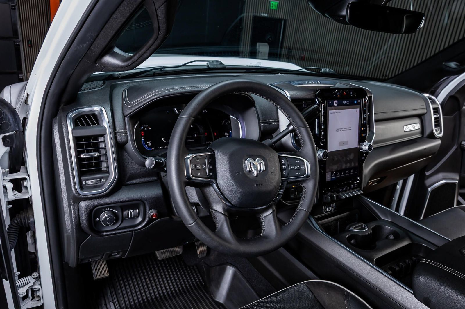Used 2025 RAM 3500 Laramie w/ Night Edition AWD/4WD image 13