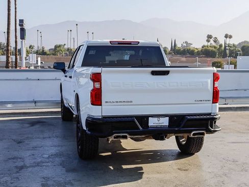 Used 2023 Chevrolet Silverado 1500 Custom Trail Boss AWD/4WD image 7