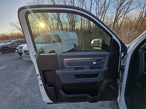 Used 2019 RAM 1500 Tradesman w/ Chrome Plus Package image 18