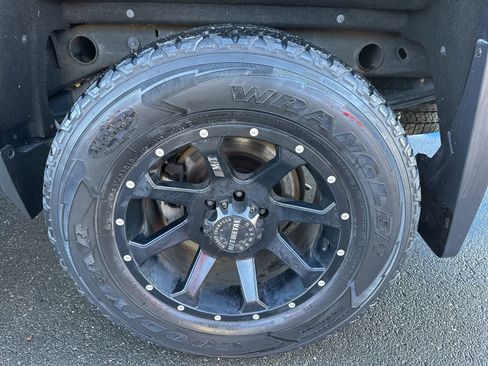 Used 2016 Chevrolet Silverado 1500 LT w/ All Star Edition image 10