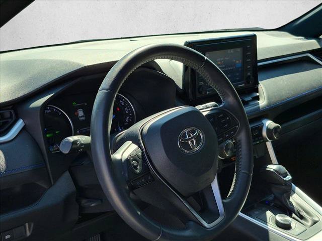 Used 2022 Toyota RAV4 SE AWD/4WD image 9