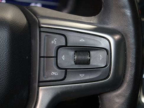 Used 2022 Chevrolet Suburban Premier RWD image 40