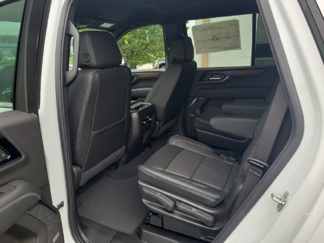 New 2026 GMC Yukon Denali AWD/4WD image 13