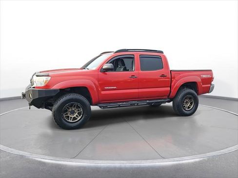 Used 2013 Toyota Tacoma Base V6 w/ TRD Off-Road Pkg image 4