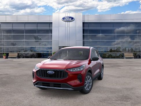 New 2026 Ford Escape Active AWD/4WD image 2