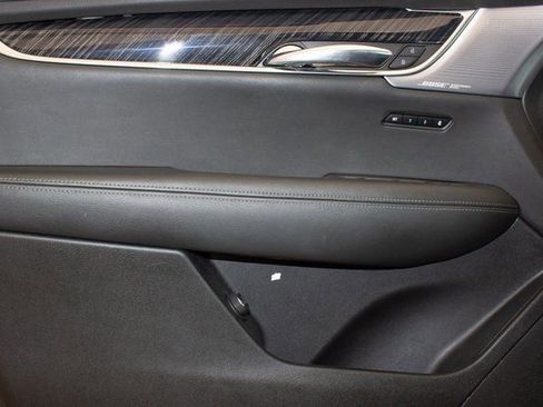 Certified 2024 Cadillac XT6 Premium Luxury image 24