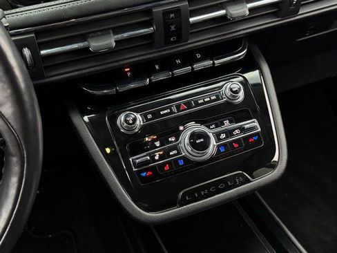 Used 2021 Lincoln Corsair AWD w/ Equipment Group 101A image 29