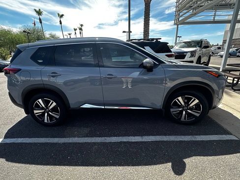 Used 2022 Nissan Rogue Platinum w/ Head-Up Display Package FWD image 5