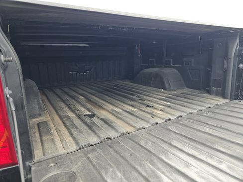 Used 2021 Chevrolet Silverado 1500 LT w/ Bed Protection Package RWD image 14