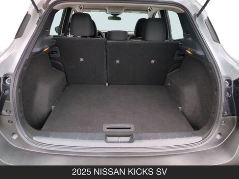Used 2025 Nissan Kicks SV FWD image 24