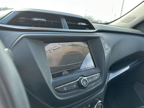 Used 2022 Chevrolet TrailBlazer LT AWD/4WD image 30