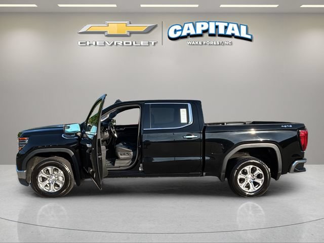 Used 2025 GMC Sierra 1500 SLT AWD/4WD image 3