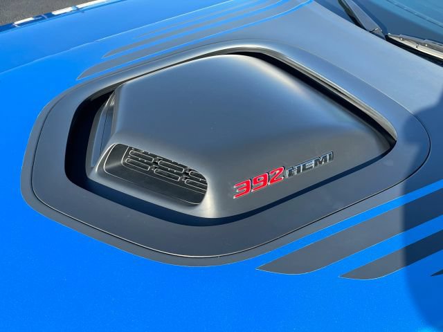Used 2016 Dodge Challenger R/T Scat Pack RWD image 4
