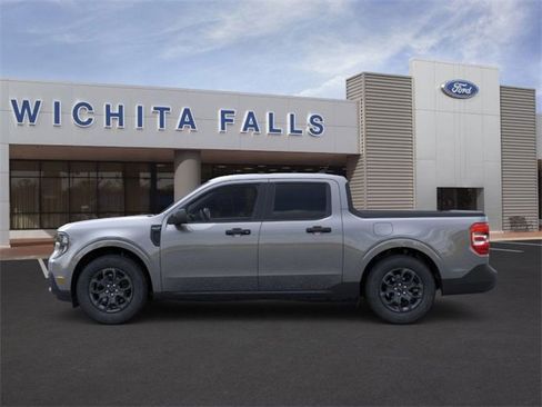 New 2026 Ford Maverick XLT image 3