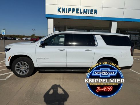 New 2026 Chevrolet Suburban Premier w/ Sun And Tow Package image 1