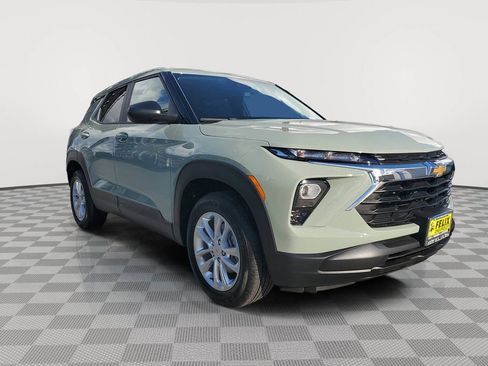 New 2026 Chevrolet TrailBlazer LS w/ LS Convenience Package image 2