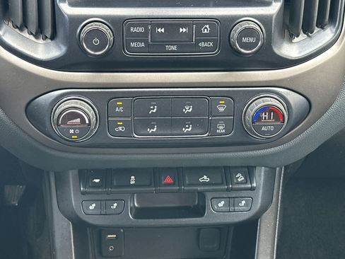 Used 2018 Chevrolet Colorado Z71 image 21