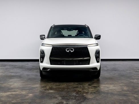 Used 2025 INFINITI QX80 Autograph image 2
