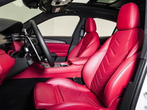 Used 2025 Maserati Grecale GT AWD/4WD image 18