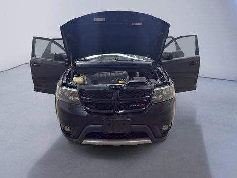 Used 2015 Dodge Journey R/T w/ Flexible Seating Group image 8