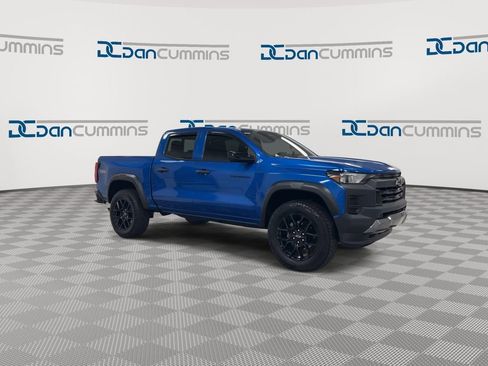 Used 2023 Chevrolet Colorado Trail Boss w/ LPO, Dark Essentials Package AWD/4WD image 2