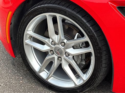 Used 2019 Chevrolet Corvette Stingray Coupe w/ 2LT Preferred Equipment Group image 21