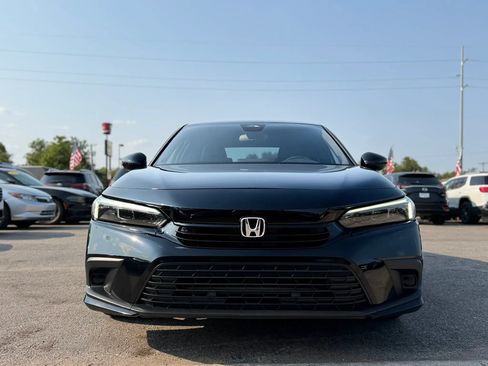 Used 2022 Honda Civic Sport image 11