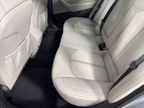 Used 2016 Hyundai Sonata SE image 18